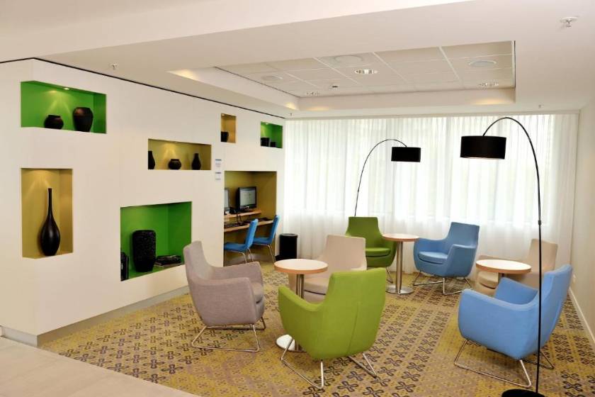 Holiday Inn Express Amsterdam Arena Towers by IHG - lobby