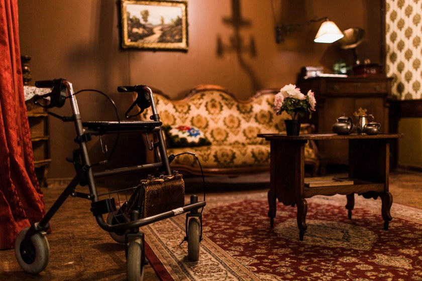 مجموعه دمنتد روم مشهد