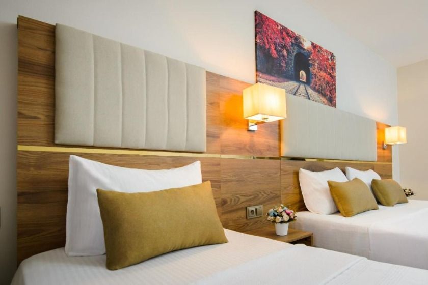 White House Hotel Trabzon - Triple Room with Garden Vie