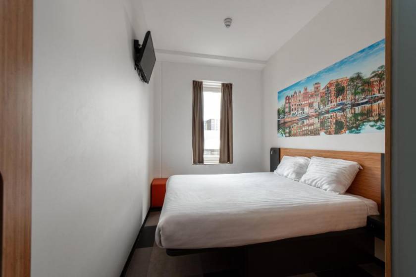 easyHotel Amsterdam Arena Boulevard - Standard Double Room