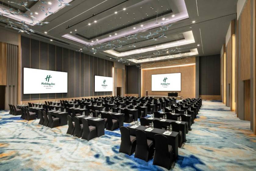 Holiday Inn Pattaya by IHG - conference room