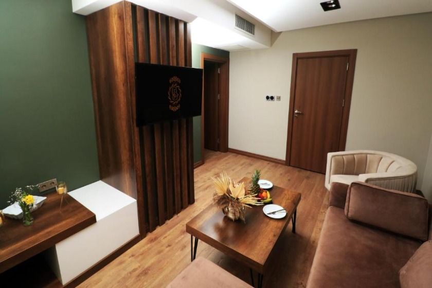 Bayrak Grand Hotel Trabzon - Suite with Mountain View