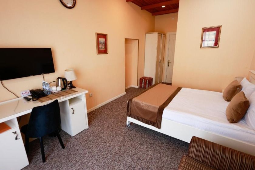 East Legend Hotel baku - room