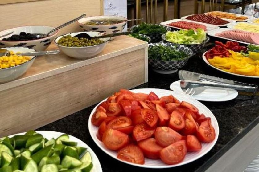 Navruz Hotel Tashkent - breakfast