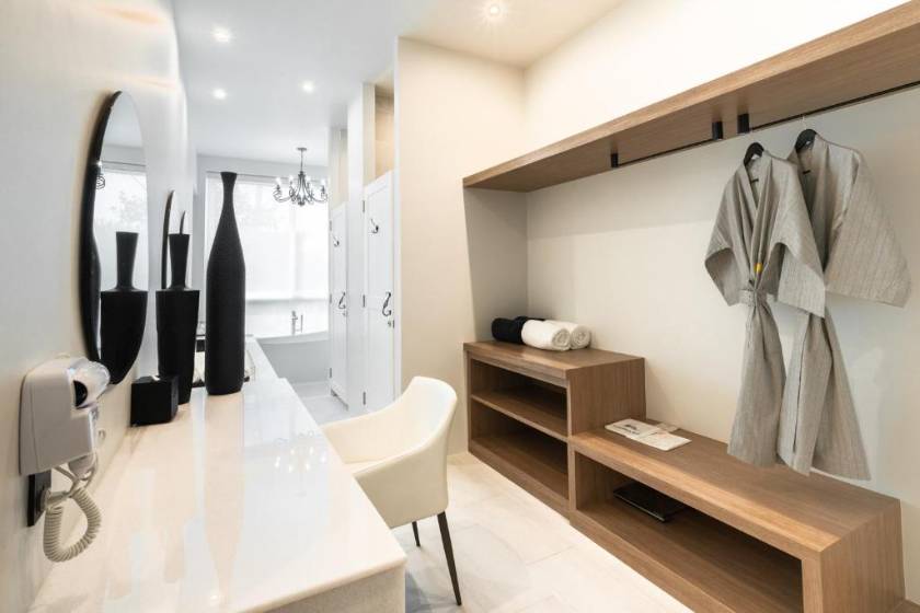 The Gems Mining Pool Villas Pattaya - Palladium Two-Bedroom Pool Access