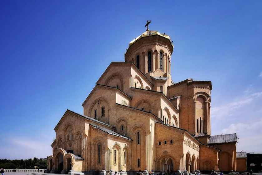 تاریخچه کلیسای جامع تثلیث تفلیس