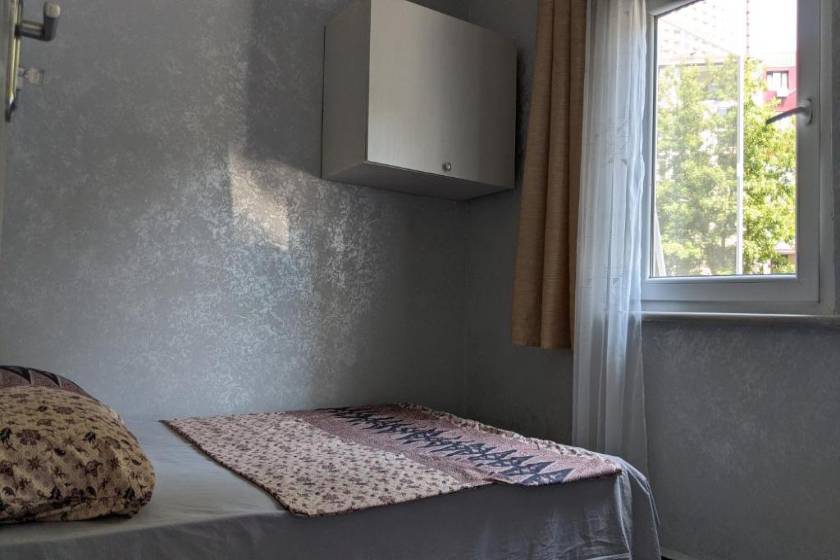 Hostel California - Deluxe Double Room with Balcony