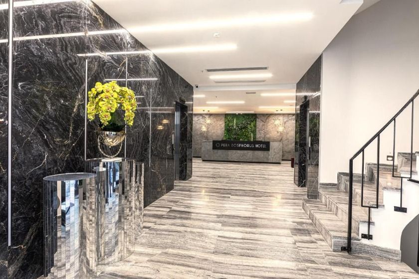 Pera Bosphorus Hotel istanbul - reception