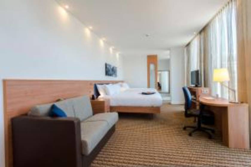 Hampton By Hilton Amsterdam Arena Boulevard - Queen Room - Mobility Access