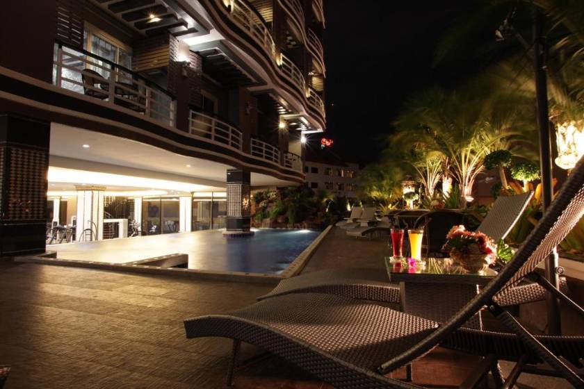 KTK Pattaya Hotel & Residence - facade