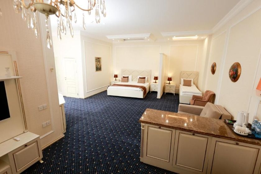 East Legend Hotel baku - Family Room