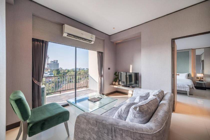 Manhattan Pattaya Hotel - SHA Extra Plus - Penthouse Two-bedroom Suite
