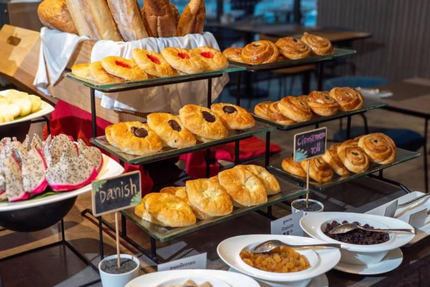 Best Western Plus Nexen Pattaya - food and drink