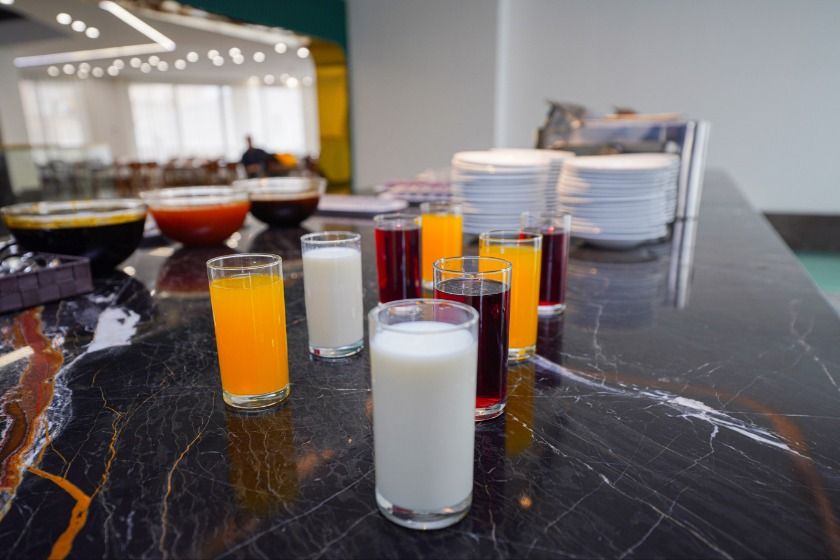 هتل ایوان 2 (فدائی) مشهد - غذا و نوشیدنی