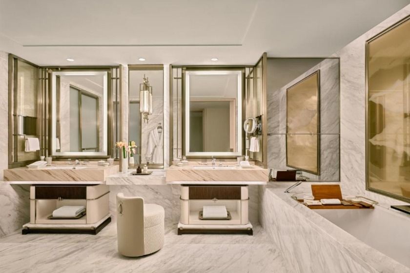 Marina Bay Sands Singapore - An Extended Indulgence - Paiza Signature Suite King City View