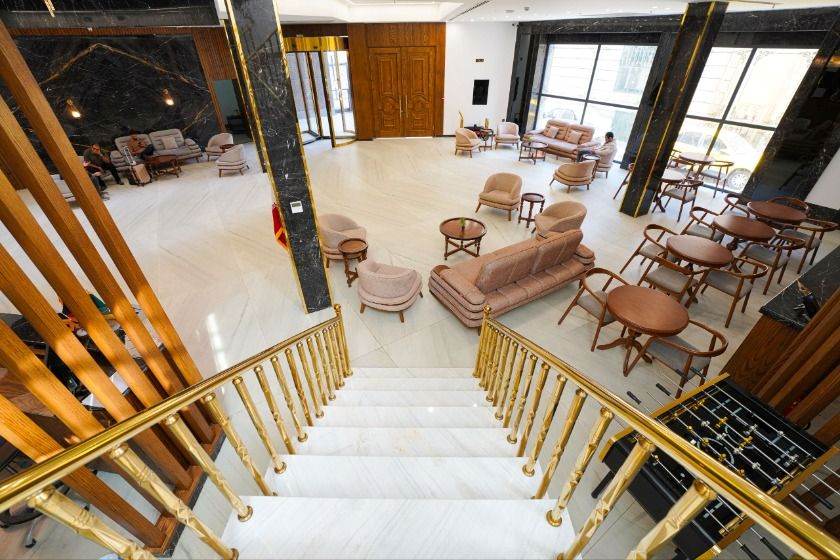 هتل ایوان 2 (فدائی) مشهد - محوطه داخلی