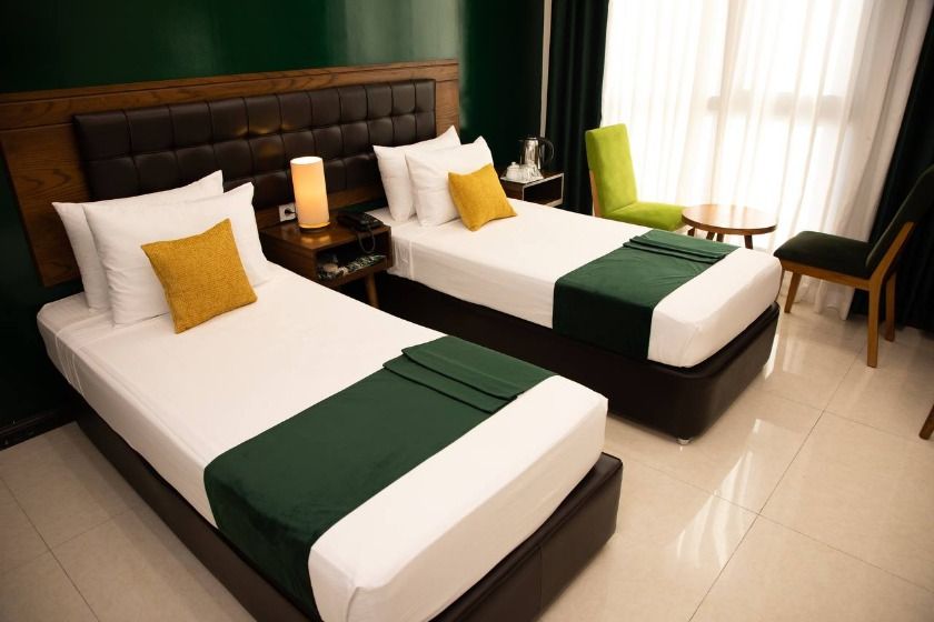 هتل آپارتمان ستیا تهران - اتاق دو تخته برای یک نفر