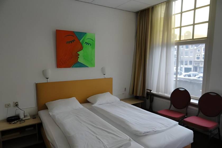 Mozart Hotel - Semi-Soutterain Double Room