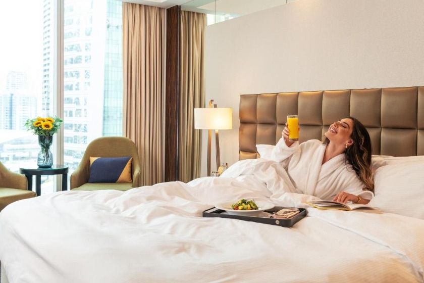 voco - Bonnington Dubai, an IHG Hotel Dubai - Premium King Room with View