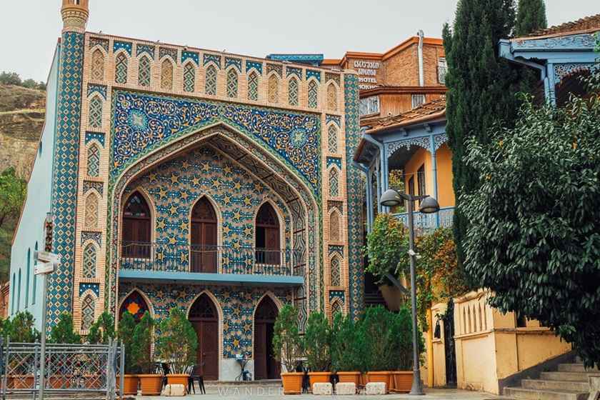 محله آبانوتوبانی تفلیس. منبع عکس:Wander-Lush.Org . عکاس: نامشخص