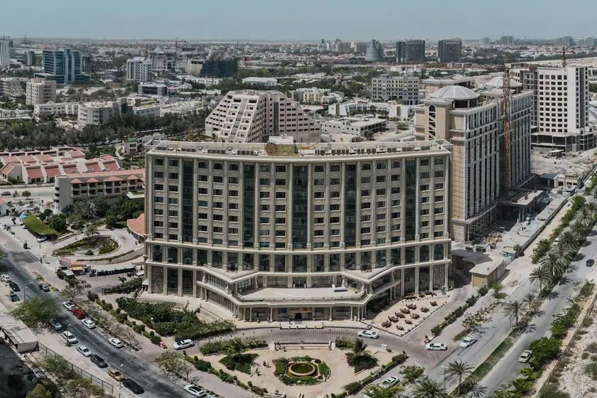 نمای بیرونی هتل ویدا