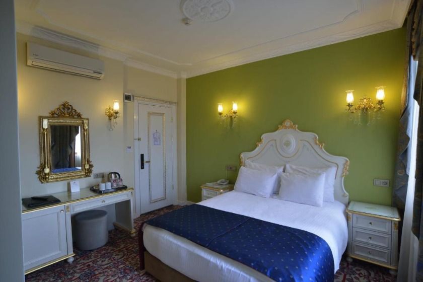 Galatower Hotel Istanbul - Deluxe Double Room with Sea View
