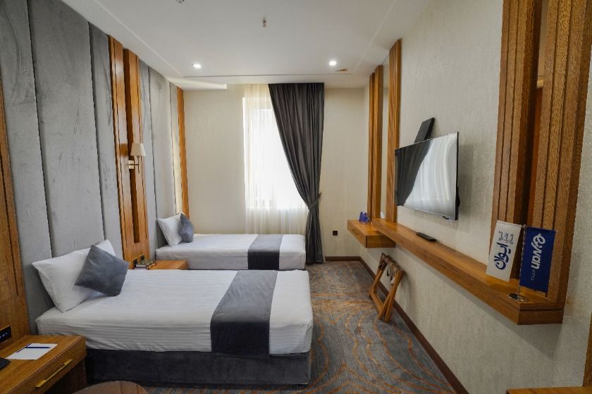 هتل ایوان 1 (اعلمی) مشهد - اتاق دو تخته تویین