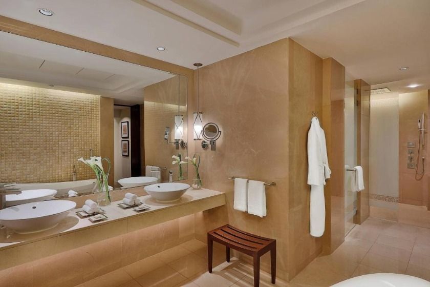 The Ritz-Carlton, Dubai - One Bedroom Garden Club Suite