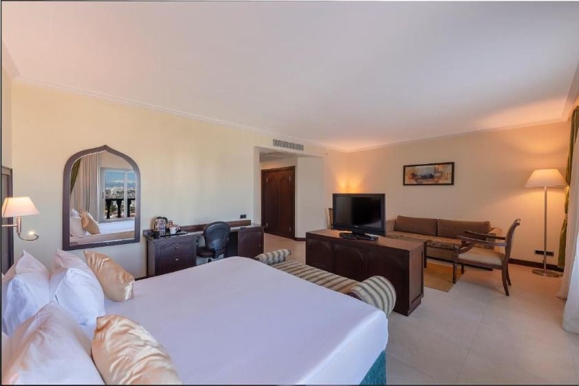Crowne Plaza Antalya an IHG Hotel Antalya - King Bed junior Suite Sea Front