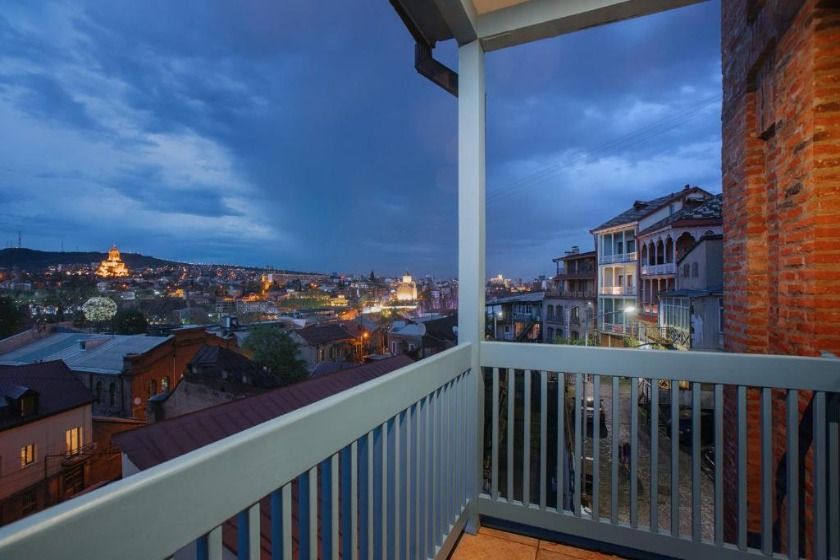 TbiliSee Hotel Tbilisi - Deluxe Junior Suite