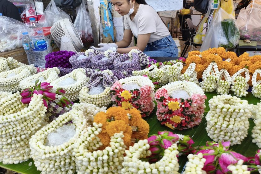 بازار گل پاک خالونگ تالات بانکوک. منبع عکس: گوگل‌مپ. عکاس: Zara Mahmud