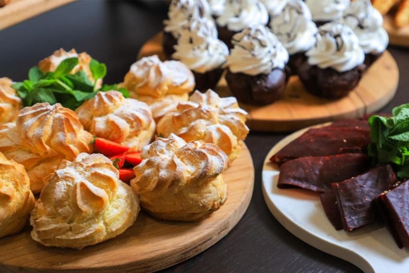 Dave Hotel Yerevan - breakfast