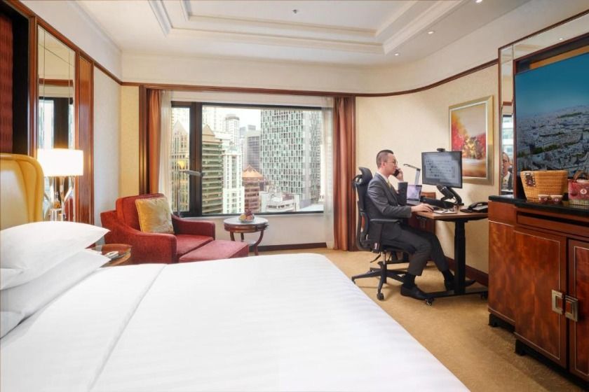 Shangri-La Kuala Lumpur - Premier Business Room