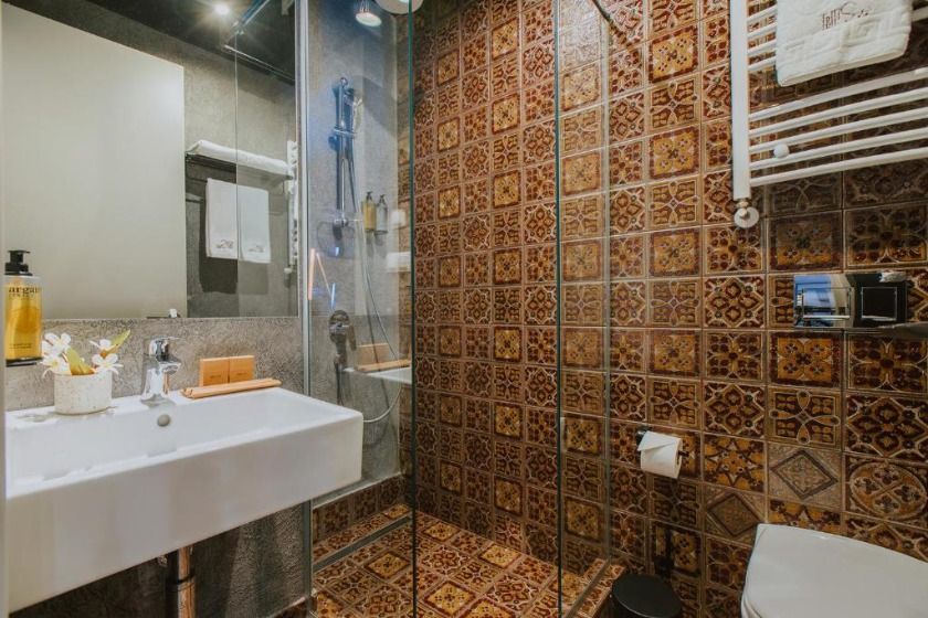 TbiliSee Hotel Tbilisi - Family Room with Balcony