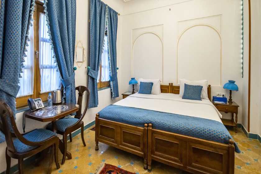 اقامتگاه سنتی قصر منشی اصفهان - اتاق دابل استاندارد