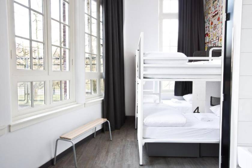 Generator Amsterdam - Private 4 bed Deluxe Room