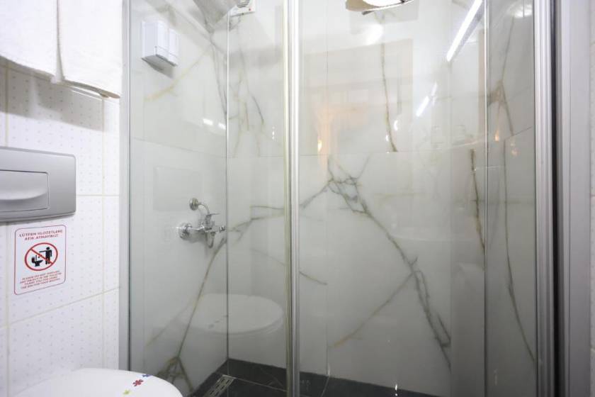 Arven Hotel - Twin Room