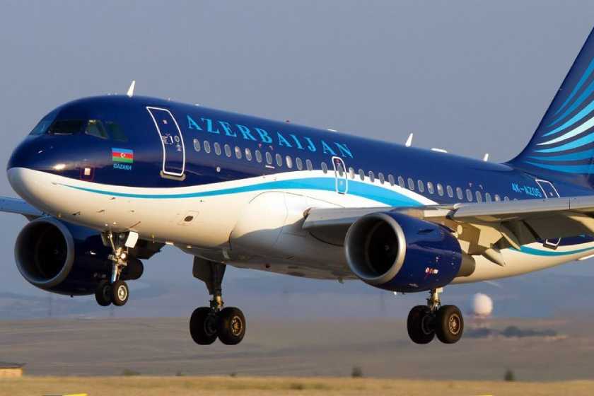 آزال پرواز رفت و برگشت خود در مسیر باکو - تبریز را دوبرابر کرد