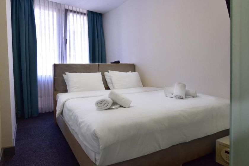 Hotel V Plus Taksim - Economy Double Room