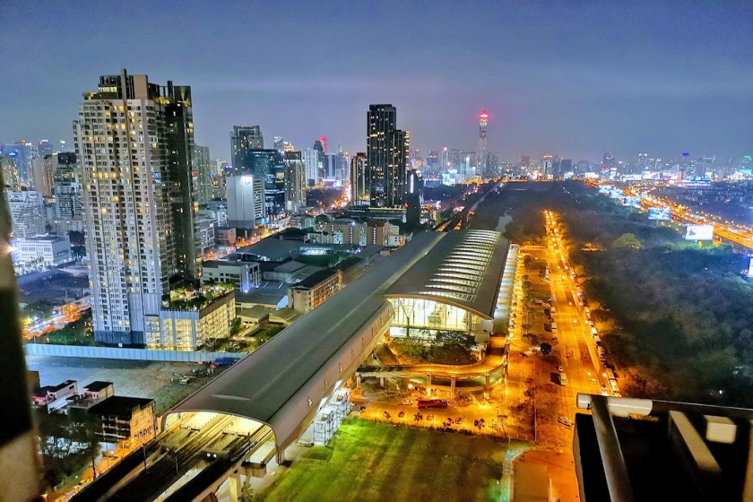 بانگ خو لائم بانکوک. منبع عکس: گوگل‌مپ. عکاس: Nirut Kampikam