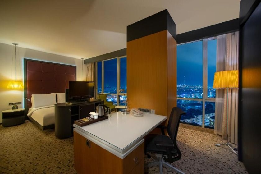 DoubleTree By Hilton Istanbul - King Room