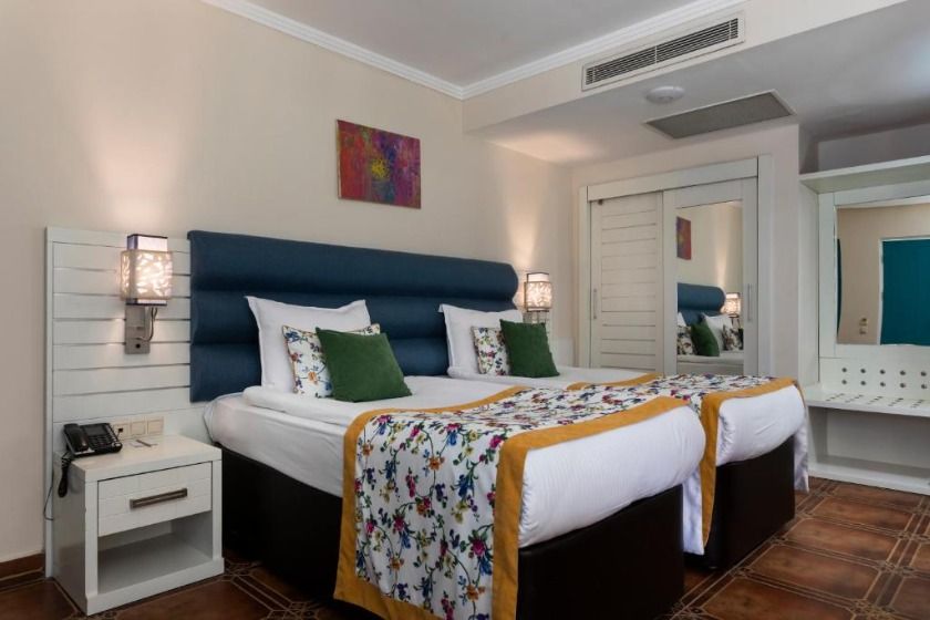 Orange County Kemer Antalya - Volendam House