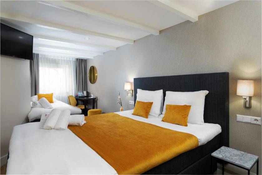 NL Hotel District Leidseplein - Triple Room - Basement