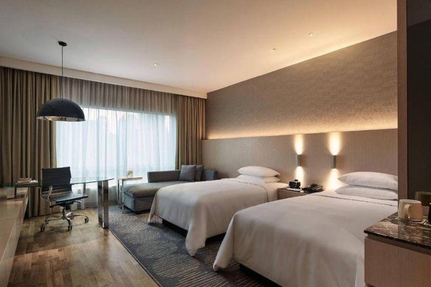 Renaissance Kuala Lumpur Hotel & Convention Centre Kuala Lumpur - Deluxe Twin Room with Club Lounge Access