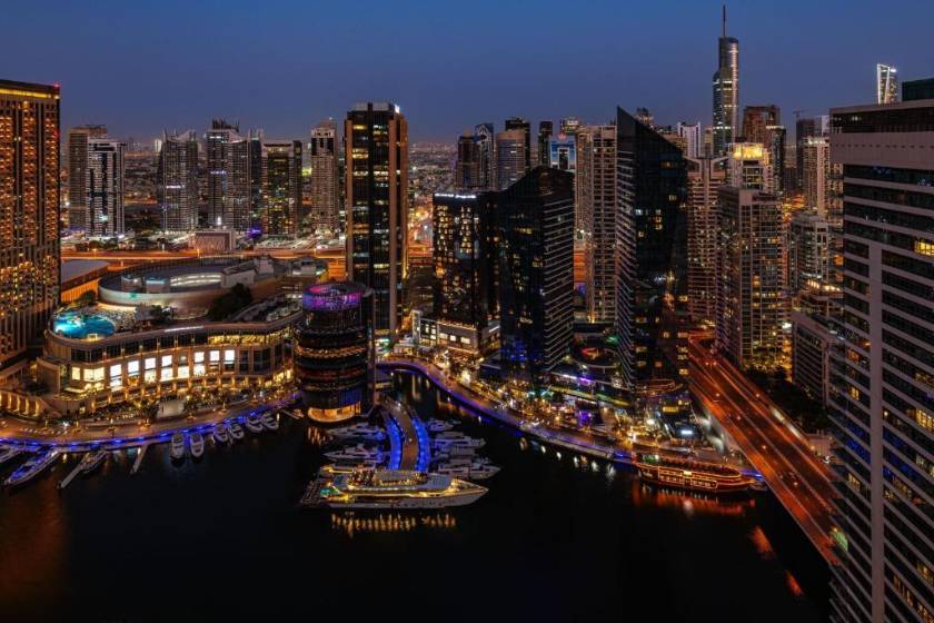 Delta Hotels by Marriott Jumeirah Beach, Dubai - facade