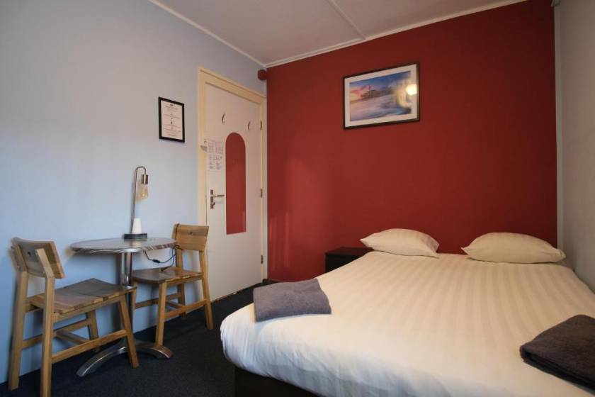 Hotel Abba - Double Room with Private Bathroom
