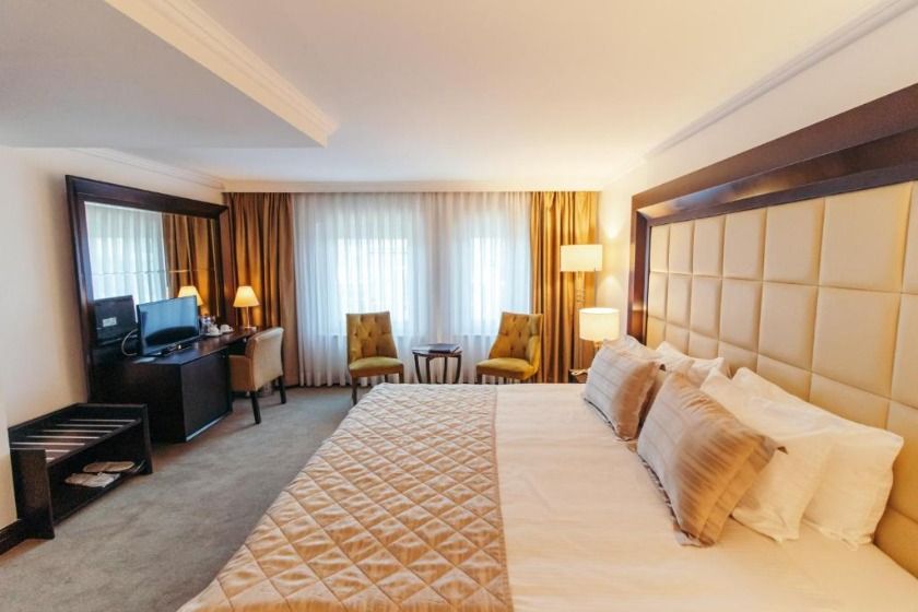 CK Farabi Hotel Ankara - Suite with Hot Tub