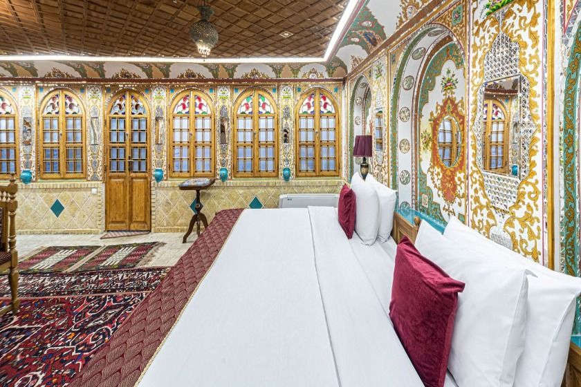 اقامتگاه سنتی قصر منشی اصفهان - سوئیت دلنشین