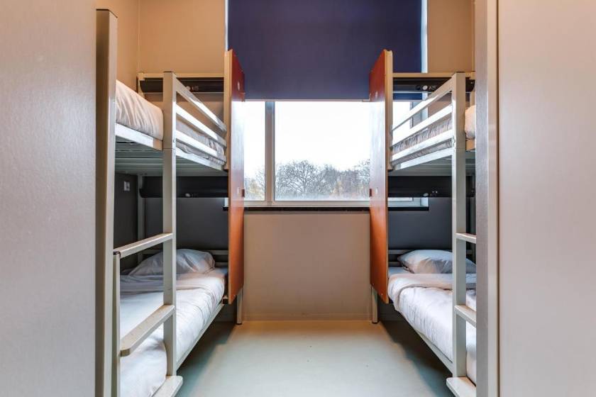 ClinkNOORD Hostel - Bed in 6-4-bed En-suite Dorm