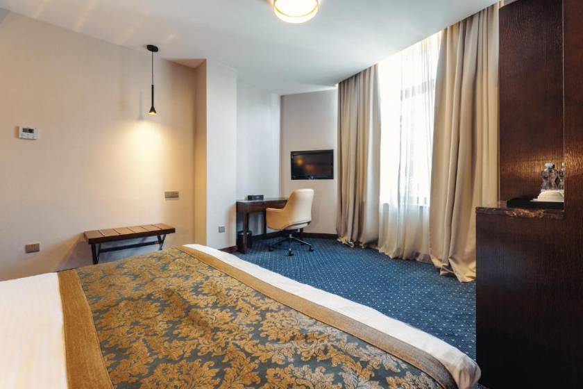 KMM Hotel - Panorama King, w. Terrace or Balcony